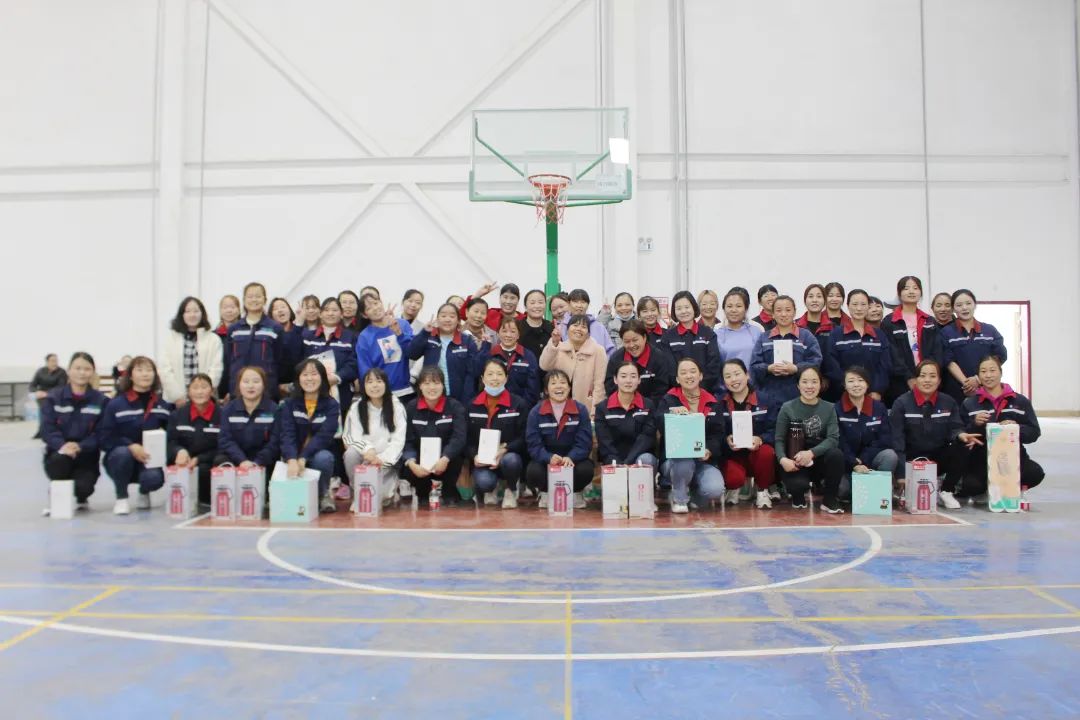 凝聚妇女力量，展示巾帼风采